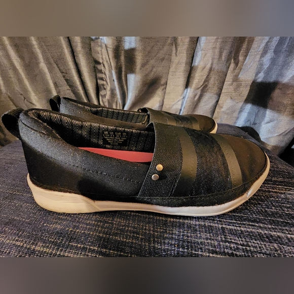 Ryka Olivera Slip-On Sneaker - Picture 6 of 9